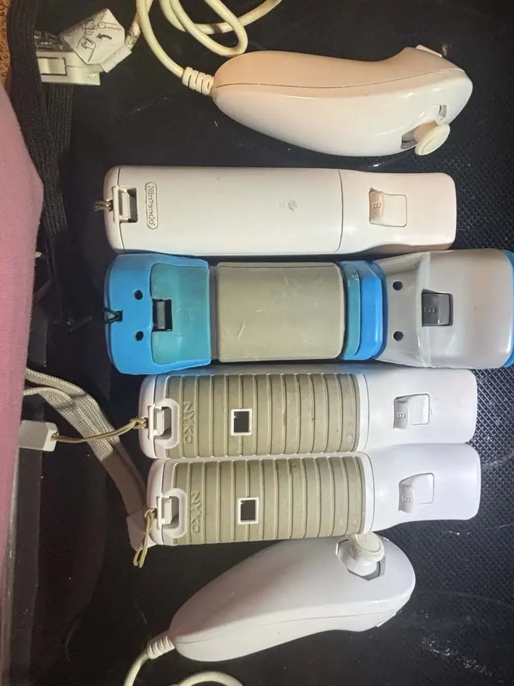 Nintendo Wii Console Bundle